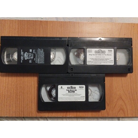 Lot of 3 Sesame Street VHS - Elmo in Grouchland, Best Of Elmo - Picture 7 of 7